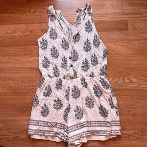 Xhilaration White Floral Romper